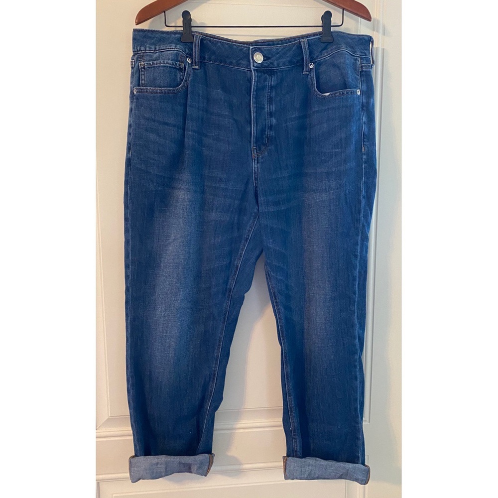 American Eagle Tomgirl Jeans